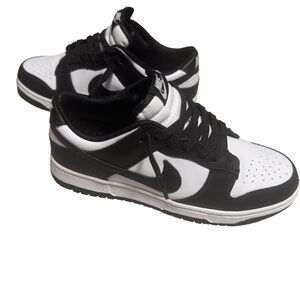 Nike Men's Dunk Retro Panda Sneakers Low Top Black/White size10 DD1391-100